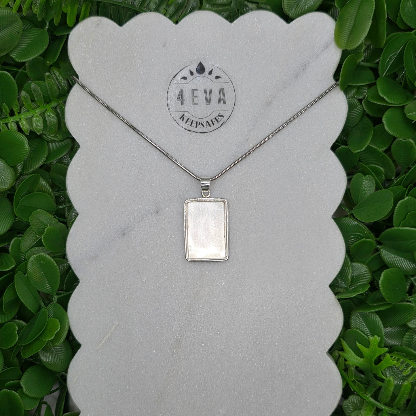 Nicehis - Rectangle Double Wire Pendant (20x30mm)