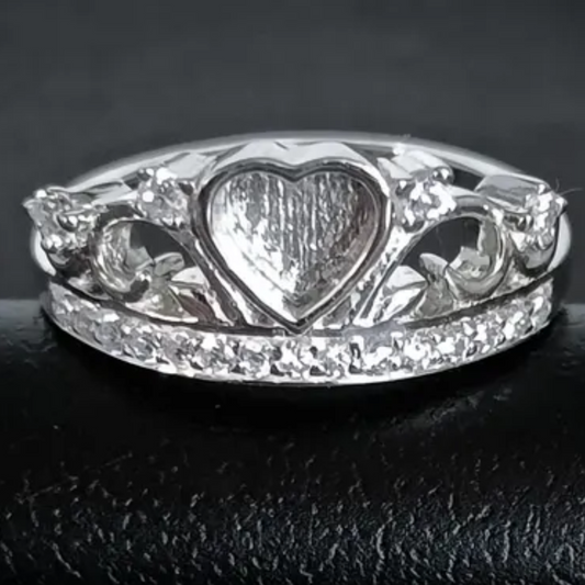 Vashti - Heart Stone Crown Design