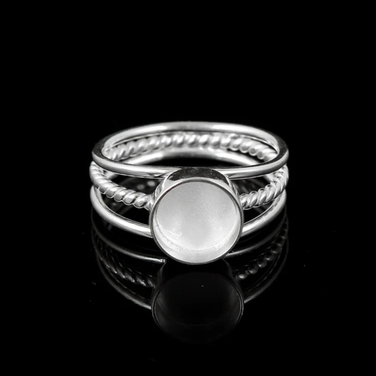 Grania - Round Stone with Tri-Band